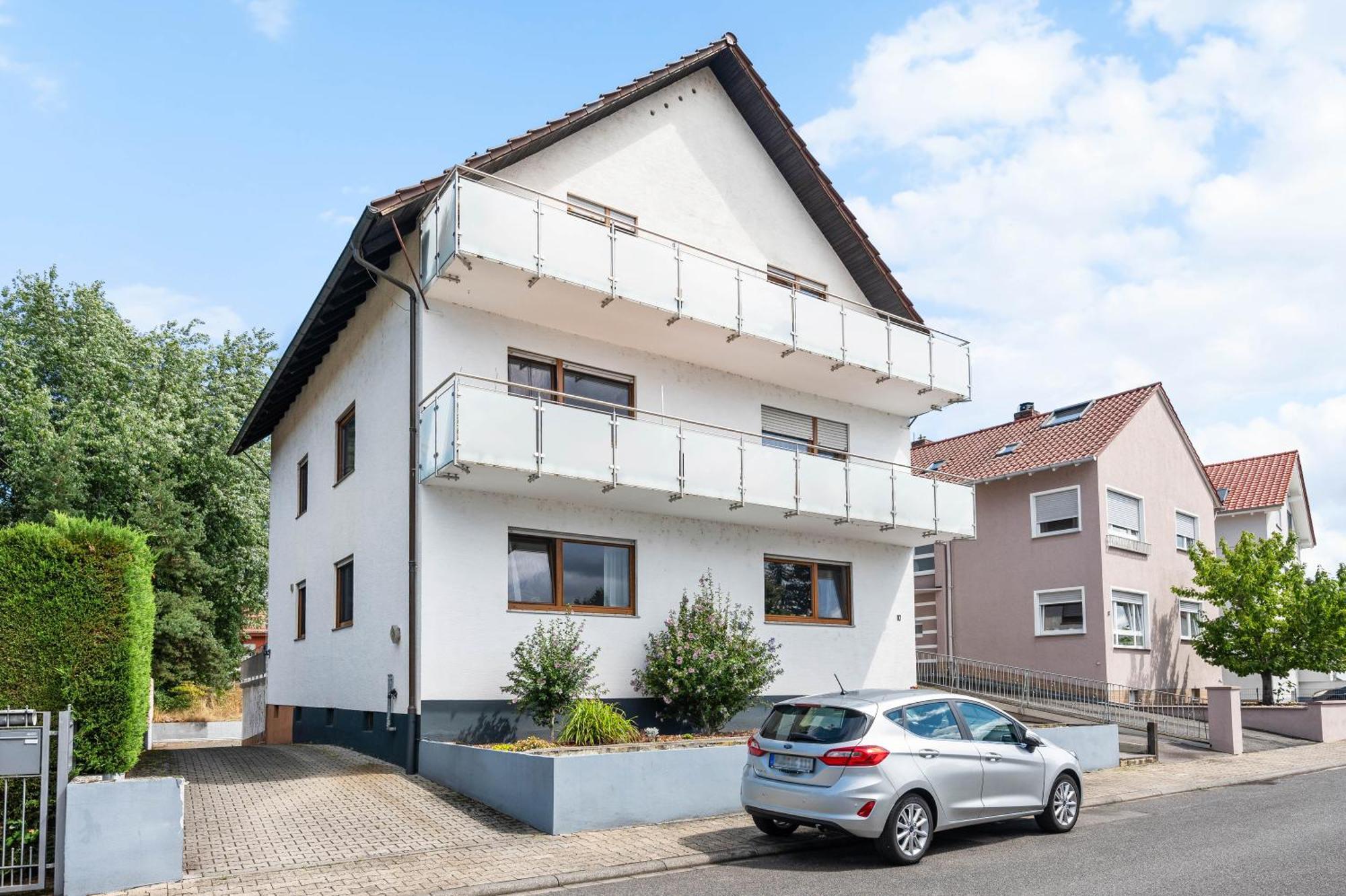 Ruhiges Und Zentrales Apartment In Huettenfeld 兰佩特海姆 外观 照片